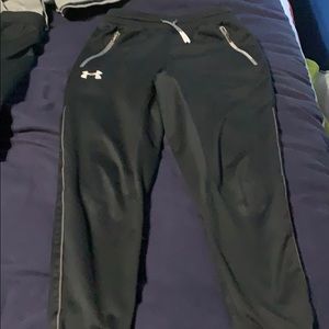 Under armor pants